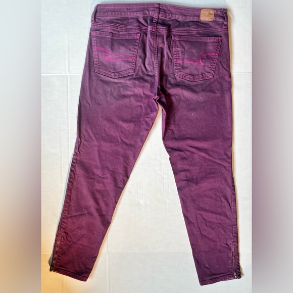 Purple American Eagle Women’s Jeans. Medium Size - Picture 2 of 2